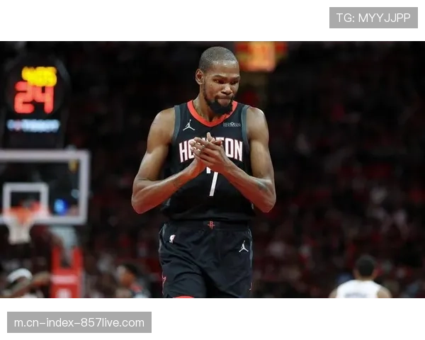 火箭篮板保护优势明显，18次净胜对手15+篮板创纪录