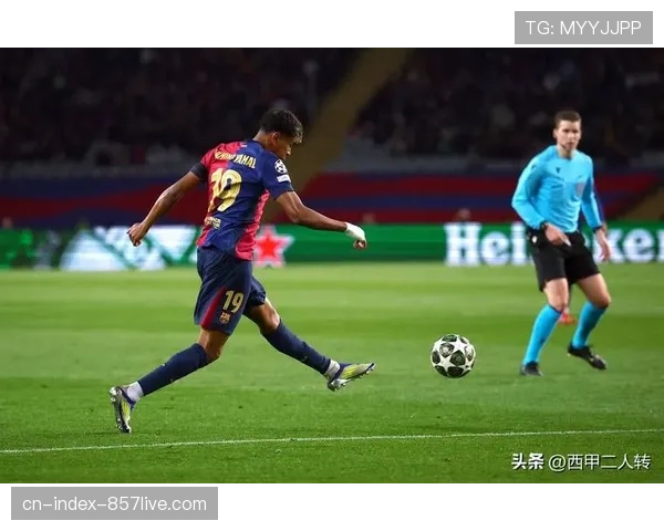巴萨后防空档隐患:领先后自主松懈问题成欧冠淘汰赛潜在风险 巴萨后防空档隐患:领先后自主松懈问题成欧冠淘汰赛潜在风险